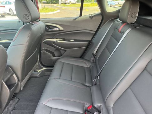 Used 2024 Chevrolet Trax RS w/ Driver Confidence Package FWD image 11