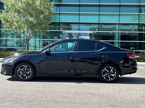 Used 2024 Nissan Sentra SV w/ All-Weather Package FWD image 7