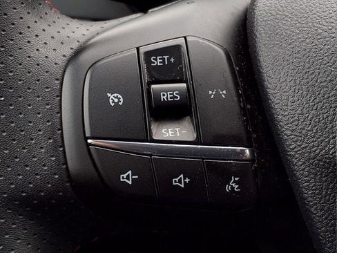 Used 2025 Ford Escape ST-Line AWD/4WD image 23