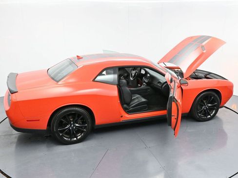 Used 2018 Dodge Challenger SXT Plus image 34