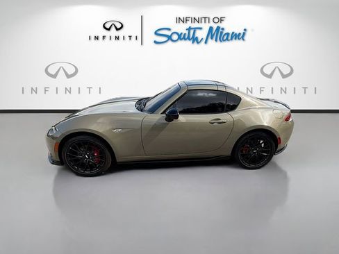 Used 2023 MAZDA MX-5 Miata Club RWD image 4