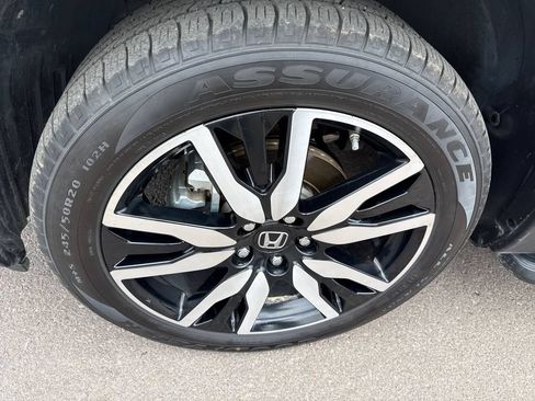 Used 2021 Honda Pilot Elite image 10
