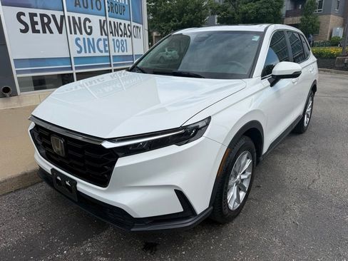 Used 2023 Honda CR-V EX-L image 10