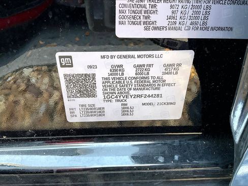 Used 2024 Chevrolet Silverado 3500 High Country w/ High Country Premium Package image 29