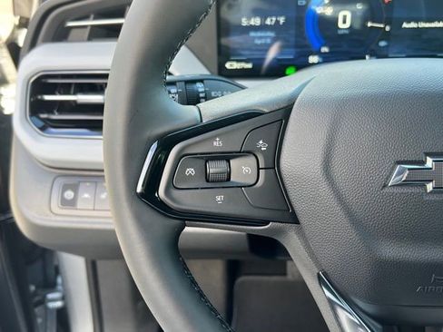 New 2027 Chevrolet Bolt LT w/ Comfort Package FWD image 22