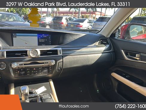 Used 2016 Lexus GS 200t F Sport image 32