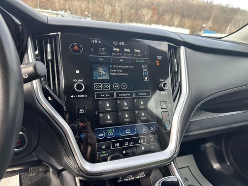 Used 2023 Subaru Outback Premium image 15