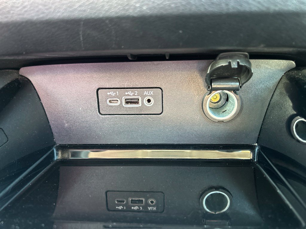 Used 2024 Nissan Altima 2.5 SV FWD image 29