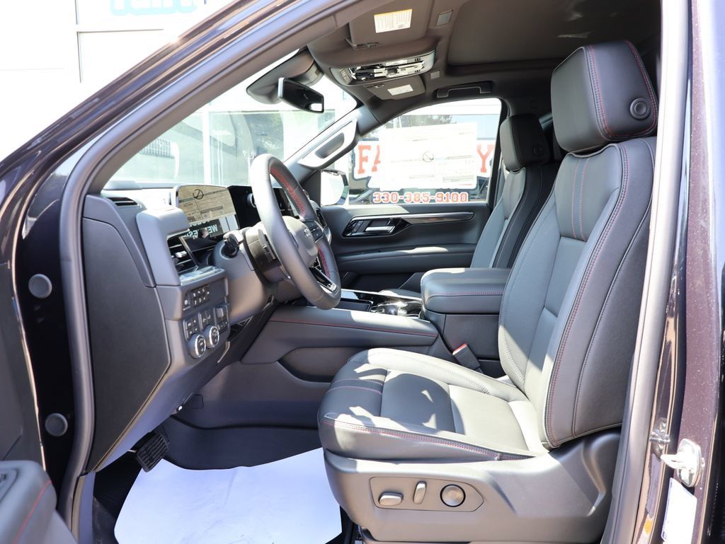 New 2026 Chevrolet Tahoe RST w/ RST Capability Package AWD/4WD image 14