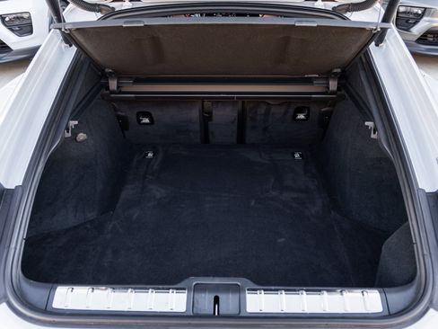 Used 2024 Porsche Panamera 4 image 38