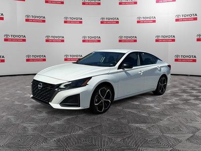 Used 2024 Nissan Altima 2.5 SR