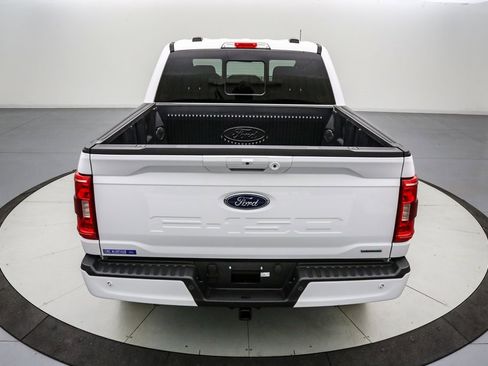 Certified 2022 Ford F150 XLT w/ Equipment Group 302A High image 5