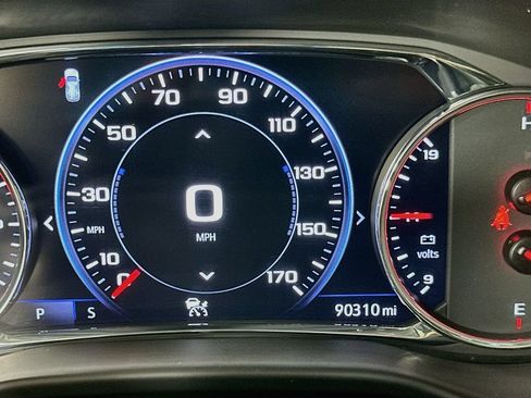 Used 2023 GMC Acadia Denali w/ Denali Ultimate Package FWD image 12