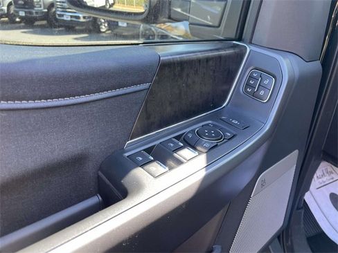 New 2025 Ford F250 Lariat w/ Lariat Ultimate Package image 14