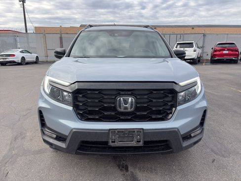 Used 2022 Honda Passport Elite image 2