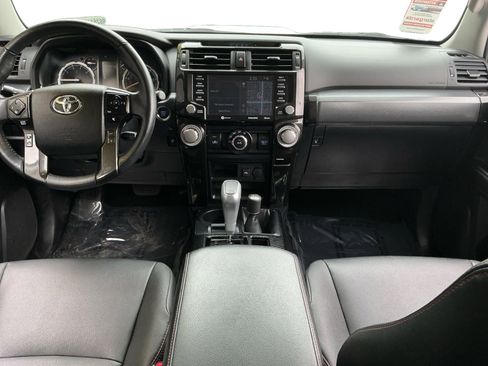 Used 2024 Toyota 4Runner TRD Off-Road Premium image 11