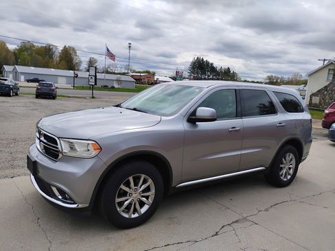 Used 2017 Dodge Durango SXT w/ 3rd Row Seating Group AWD/4WD image 3