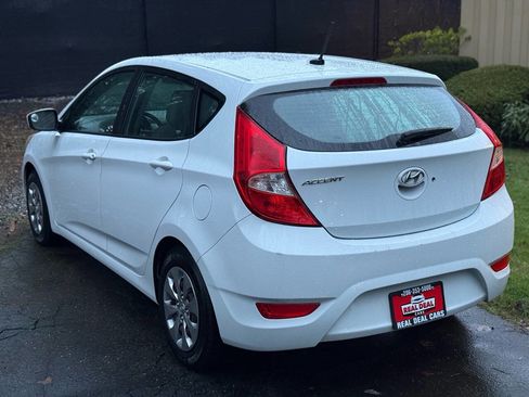 Used 2017 Hyundai Accent SE image 6