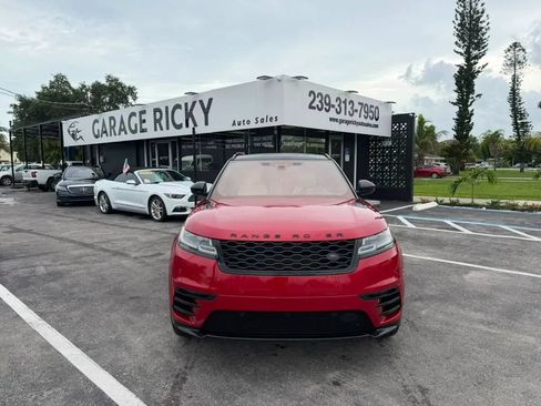 Used 2019 Land Rover Range Rover Velar R-Dynamic SE AWD/4WD image 2