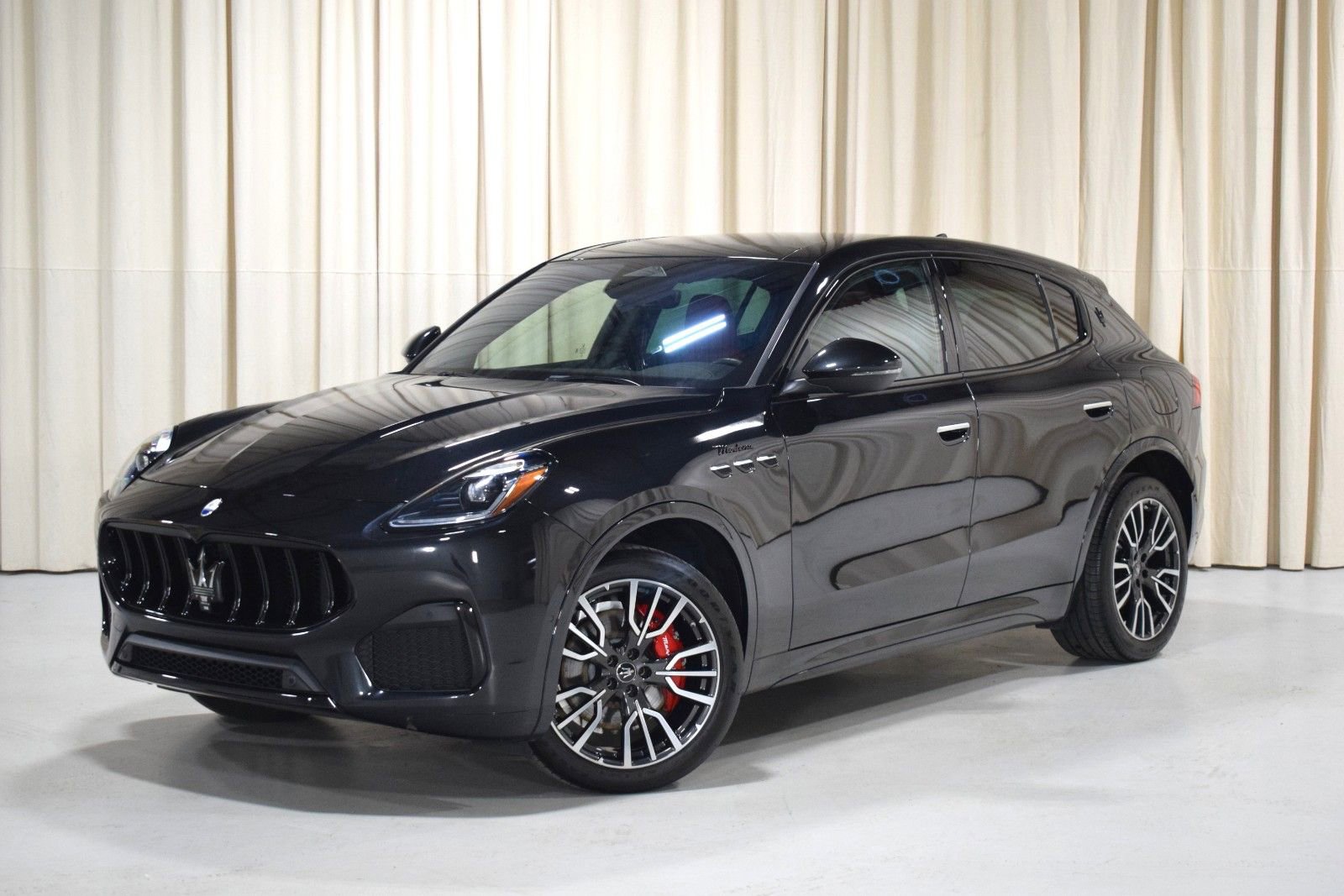 Certified 2023 Maserati Grecale Modena AWD/4WD image 1