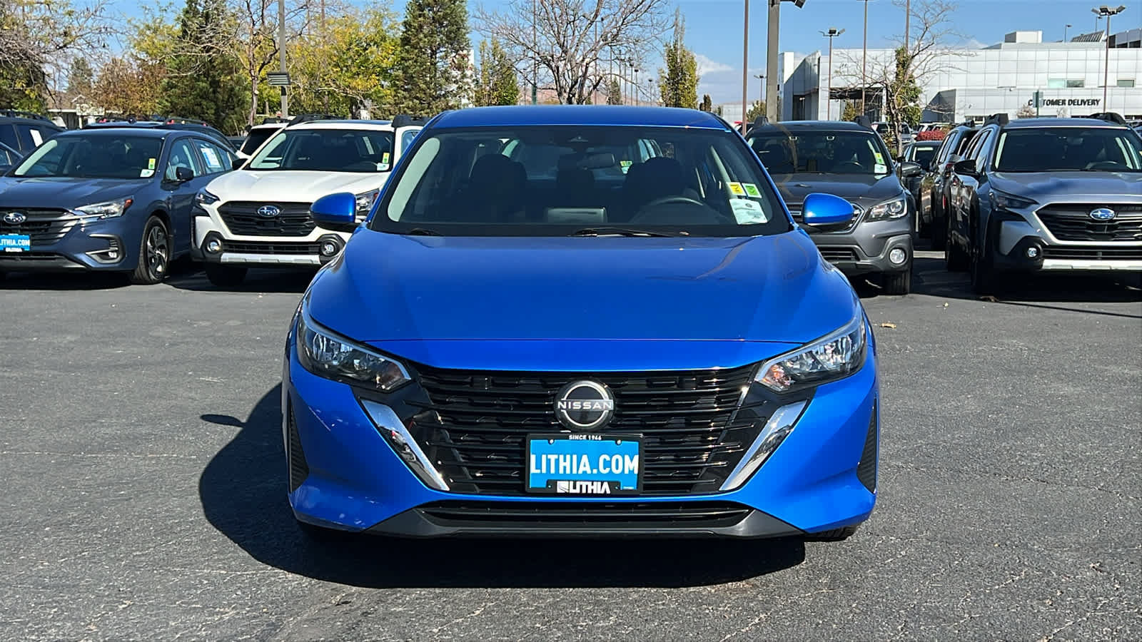 Used 2024 Nissan Sentra SV FWD image 2