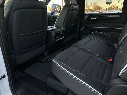 New 2026 GMC Sierra 2500 AT4X image 14