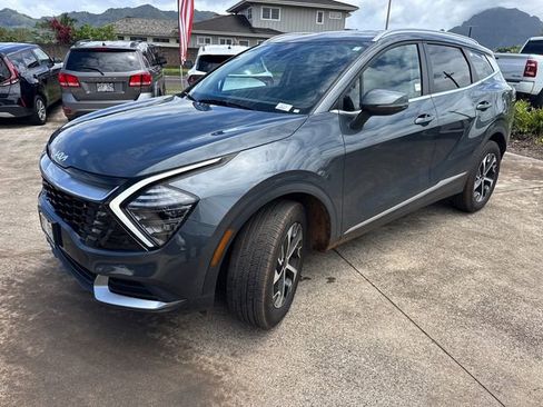 Used 2025 Kia Sportage EX AWD/4WD image 3