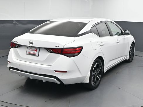 Certified 2024 Nissan Sentra SV image 8