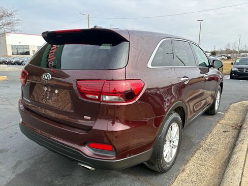 Used 2019 Kia Sorento LX image 7