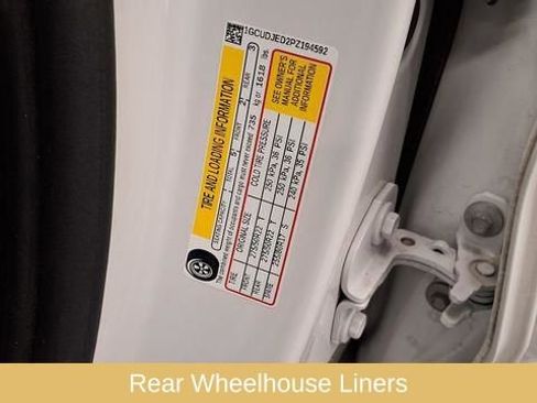 Used 2023 Chevrolet Silverado 1500 High Country w/ Technology Package image 37