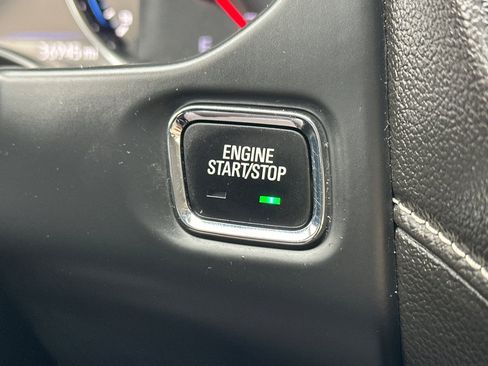 Certified 2023 GMC Acadia Denali image 31