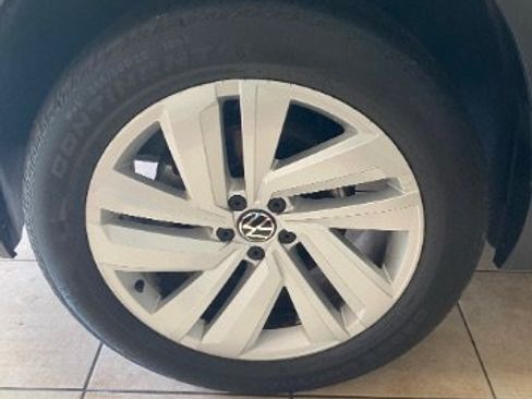 Used 2022 Volkswagen Atlas Cross Sport SE AWD/4WD image 28