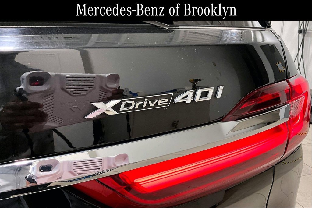 Used 2021 BMW X7 xDrive40i w/ Premium Package 2 AWD/4WD image 10