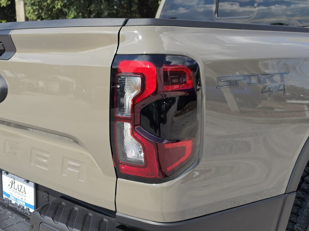Used 2025 Ford Ranger Lariat w/ Trailer Tow Package AWD/4WD image 8