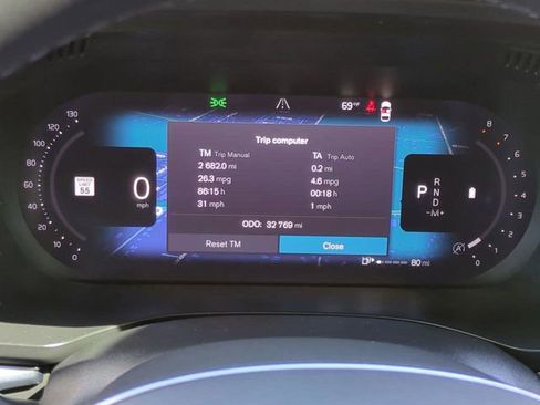 Certified 2023 Volvo XC60 B5 Ultimate w/ Protection Package Premier image 24