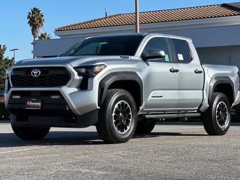 New 2025 Toyota Tacoma TRD Off-Road image 8
