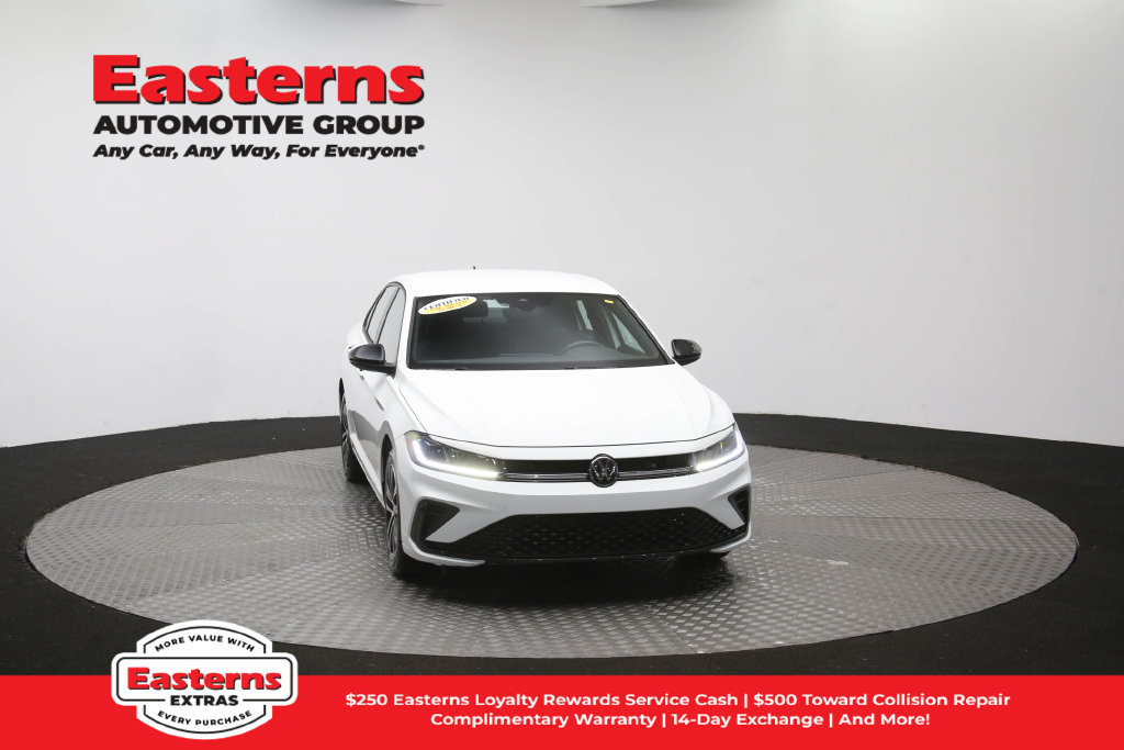 Used 2025 Volkswagen Jetta Sport FWD image 51