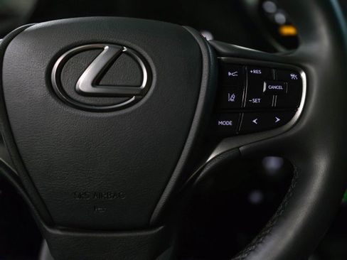 Used 2024 Lexus ES 300h F Sport image 20