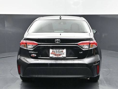 Used 2026 Toyota Corolla LE FWD image 5