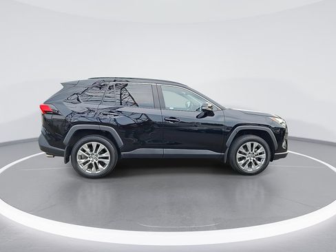 Certified 2023 Toyota RAV4 XLE Premium AWD/4WD image 10