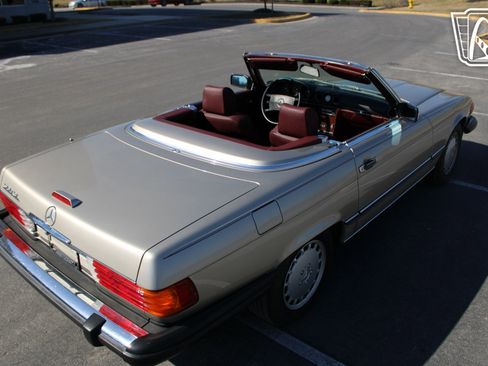 Used 1989 Mercedes-Benz 560 SL image 31
