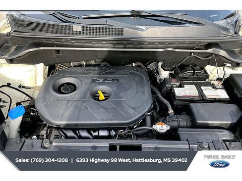 Used 2016 Kia Soul + FWD image 8