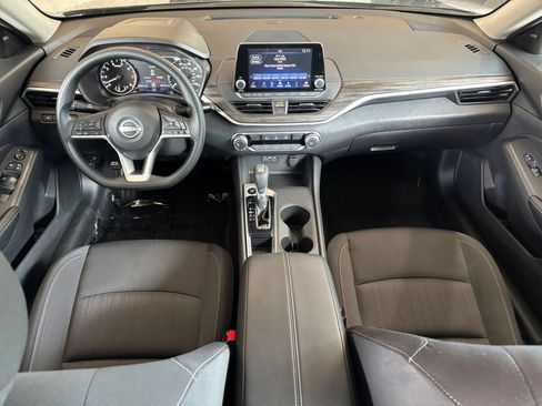 Used 2026 Nissan Altima 2.5 SV FWD image 33