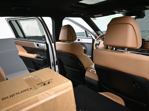 New 2026 Hyundai Santa Fe Limited AWD/4WD image 15