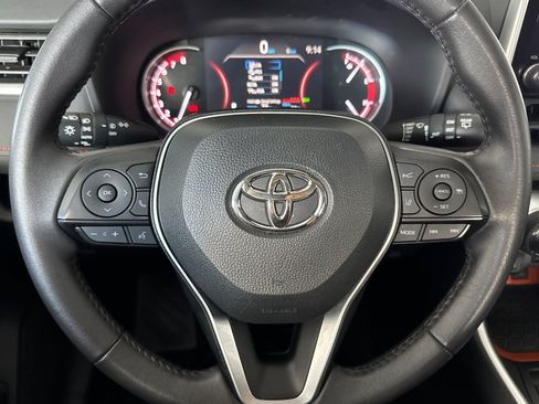 Used 2024 Toyota RAV4 Adventure AWD/4WD image 16