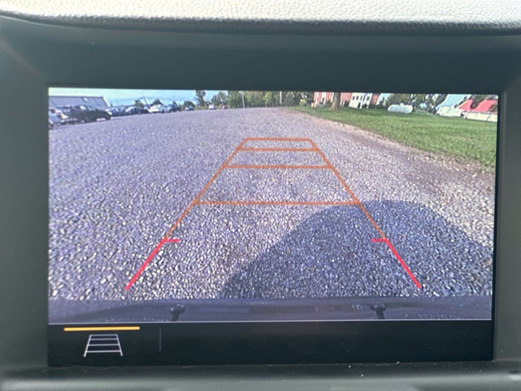 Used 2019 GMC Terrain SLT w/ Preferred Package AWD/4WD image 23