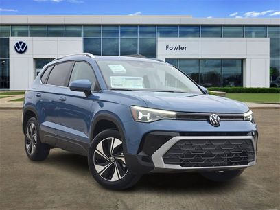 New 2025 Volkswagen Taos SE