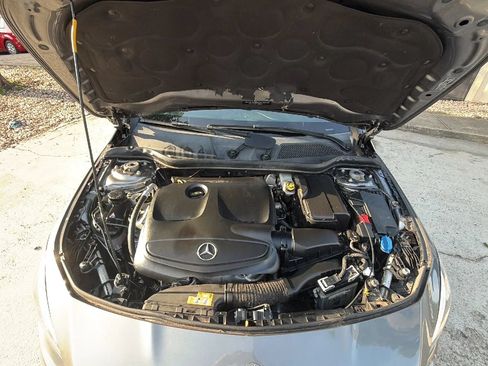 Used 2019 Mercedes-Benz CLA 250 4MATIC image 32