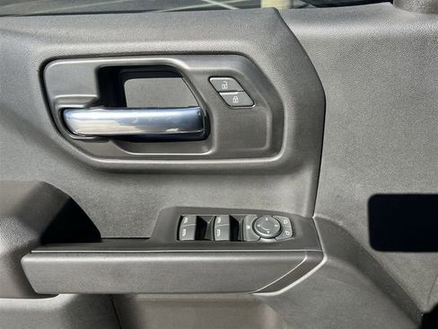 Certified 2022 Chevrolet Silverado 1500 Custom image 17