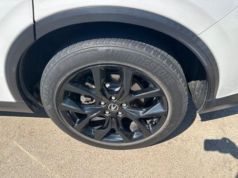 Used 2023 Acura MDX w/ Technology Package FWD image 5